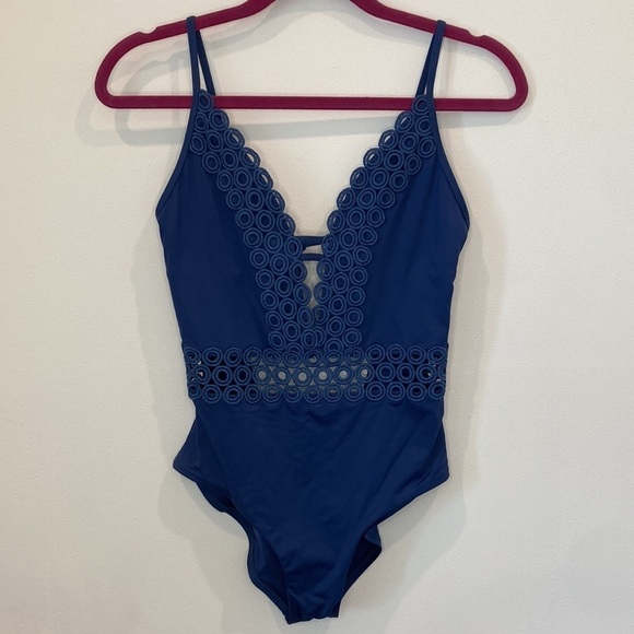 Becca One Piece Swimsuit - Picture 2 of 7